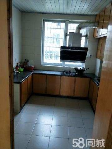 龍祥小區(qū)70萬_4