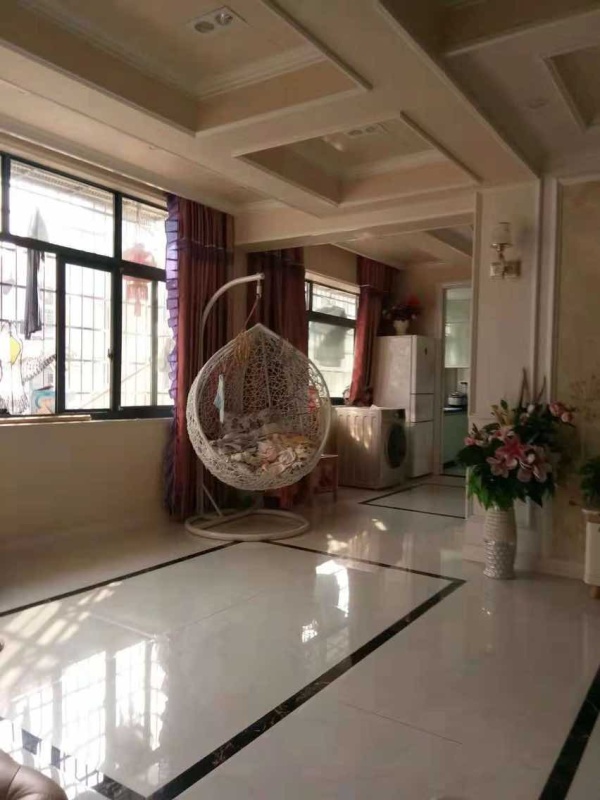 信江新村1800元_4