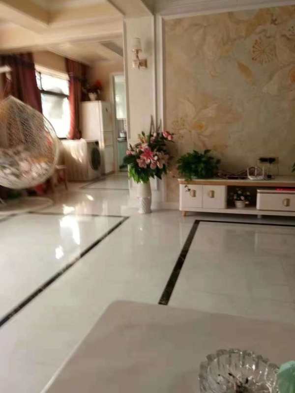 信江新村1800元_3