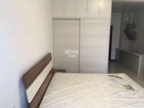 名仕府1200元_2