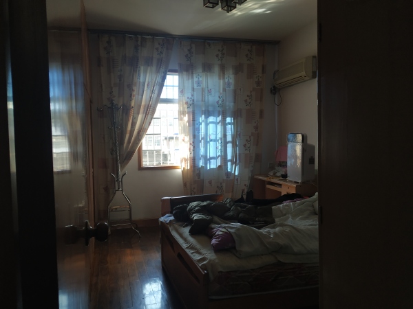 玻璃廠附近50萬_3