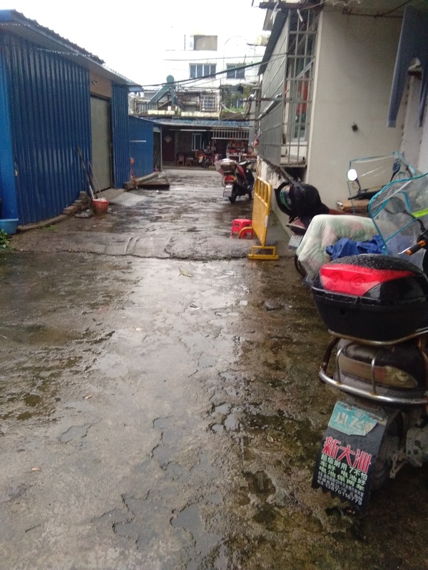 爱明路口43万_8