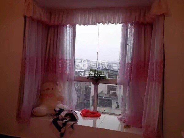 金球大廈1400元_2